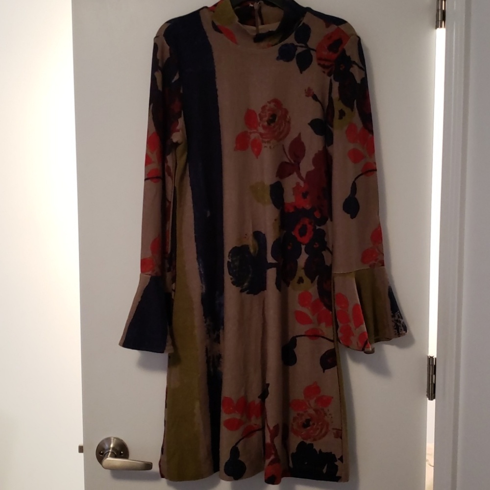 Chelsea & Theodore Floral sweater dress